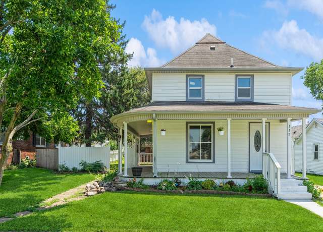 Property at 117 W Broadway St, Colfax, IA 50054, 3 beds, 1.5 baths