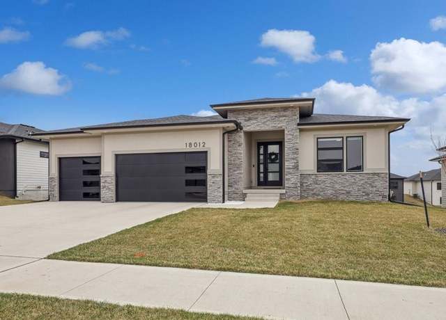Property at 18012 Townsend Dr, Clive, IA 50325, 5 beds, 3 baths