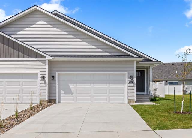 Property at 1531 Foxtail Dr SE, Altoona, IA 50009, 3 beds, 3 baths