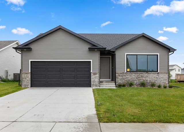 Property at 1835 Tuscany Dr SE, Altoona, IA 50009, 4 beds, 3 baths