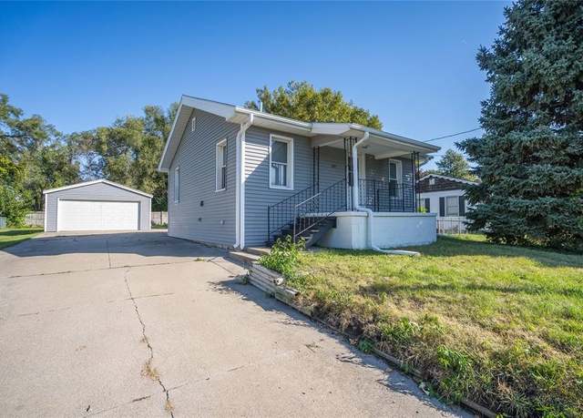 Property at 2346 Hull Ave, Des Moines, IA 50317, 2 beds, 2 baths