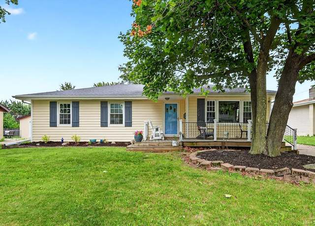 Property at 229 NW Arlan Dr, Ankeny, IA 50023, 3 beds, 2 baths