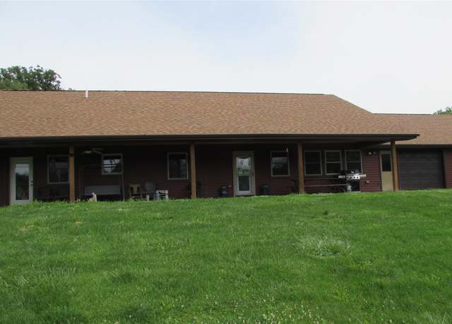 Property at 915 Highway 14 Hwy, Knoxville, IA 50138, 3 beds, 2 baths
