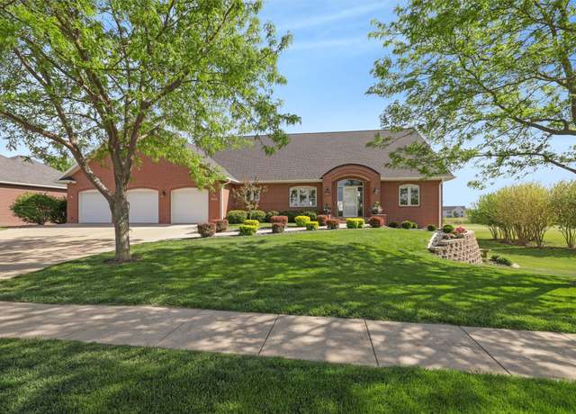 Property at 1528 Hancock Dr, Boone, IA 50036, 6 beds, 3.5 baths
