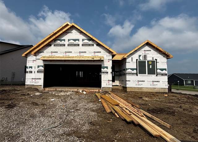 Property at 724 NE Meadow Landing Dr, Ankeny, IA 50021, 3 beds, 3 baths
