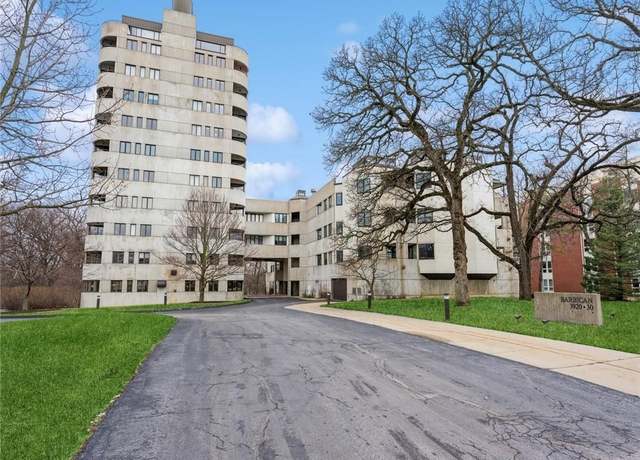 Property at 3920 Grand Ave Unit 5TE, Des Moines, IA 50312, 3 beds, 2 baths