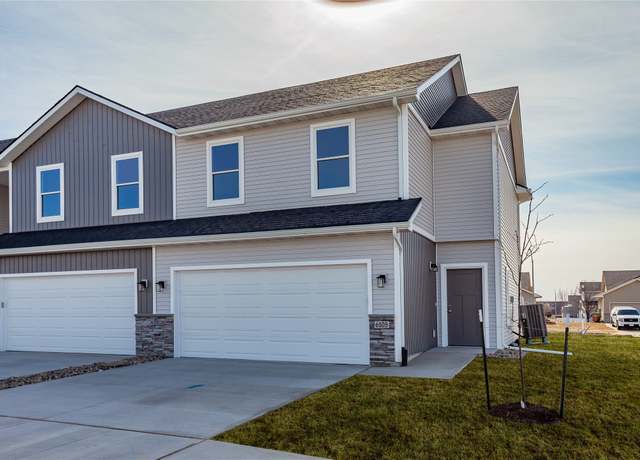 Property at 6105 Tungsten Dr, Pleasant Hill, IA 50327, 3 beds, 2.5 baths