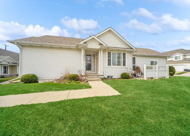 Property at 2802 Ithica Ct, Altoona, IA 50009, 2 beds, 2.5 baths