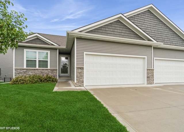 Property at 112 Hickory Way, Polk City, IA 50226, 3 beds, 3 baths