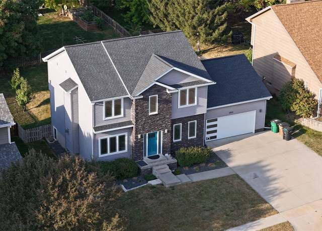 Property at 6531 Bradford Dr, West Des Moines, IA 50266, 4 beds, 3.5 baths