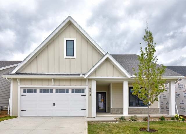Property at 1524 Garland Ave, Norwalk, IA 50211, 2 beds, 2 baths