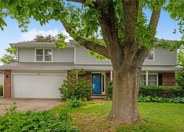 Property at 401 39th St, West Des Moines, IA 50265, 5 beds, 4.5 baths