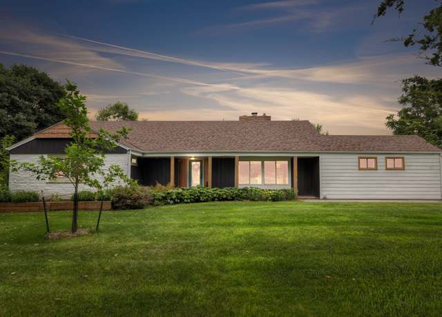 Property at 6851 NE 27th Ave, Altoona, IA 50009, 2 beds, 2 baths