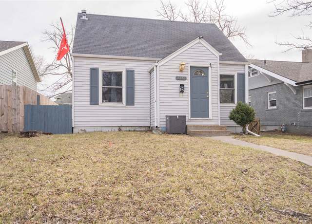 Property at 1313 13th St, Des Moines, IA 50314, 3 beds, 1 bath