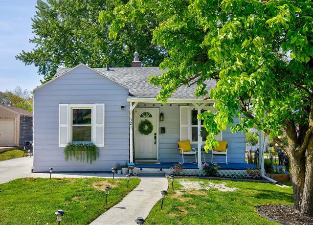 Property at 321 E Sheridan Ave, Des Moines, IA 50313, 2 beds, 1 bath