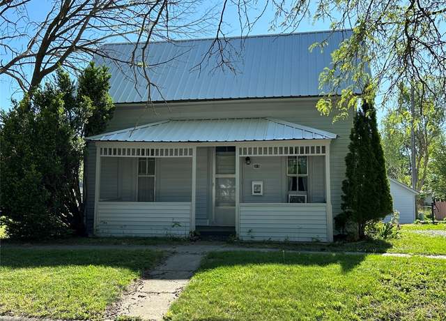 Property at 315 4th Ave N, Winterset, IA 50273, 3 beds, 1 bath