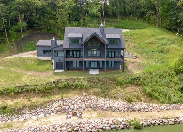 Property at 6025 Mason Dr, Panora, IA 50216, 6 beds, 5.5 baths