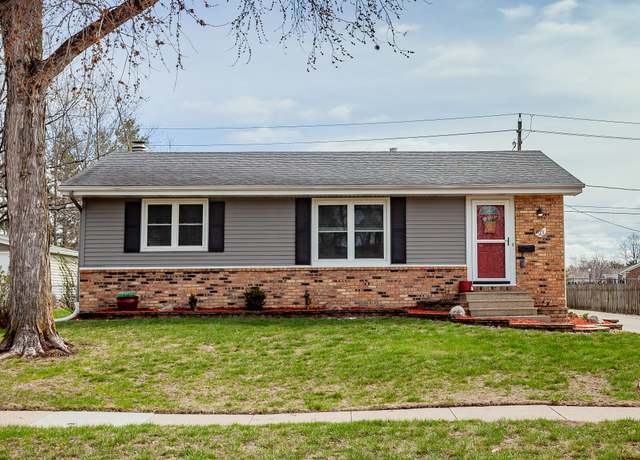 Property at 513 NW Linden St, Ankeny, IA 50023, 3 beds, 2 baths