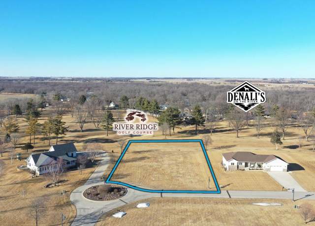 Property at 1771-12 Golf Course Blvd, Independence, IA 50644
