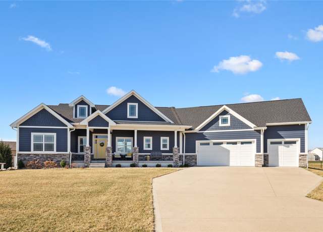Property at 9966 NW Lake Dr, Polk City, IA 50226, 4 beds, 3.5 baths