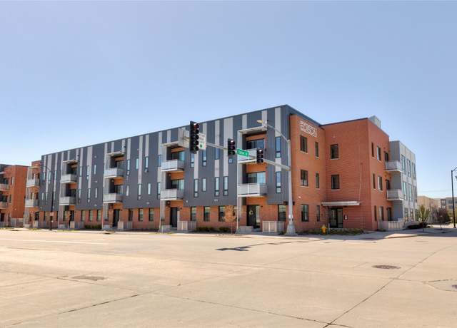 Property at 400 SW 7th St #303, Des Moines, IA 50309, 1 bed, 1 bath