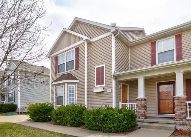 Property at 927 SW Springfield Dr, Ankeny, IA 50023, 2 beds, 1.5 baths