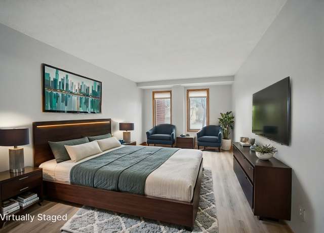 Property at 2880 Grand Ave #109, Des Moines, IA 50312, 2 beds, 2 baths