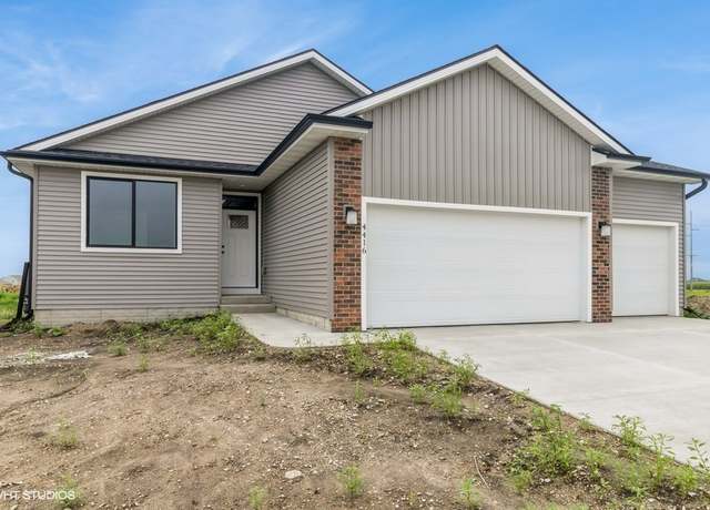 Property at 4416 NE 8th St, Ankeny, IA 50021, 3 beds, 2 baths