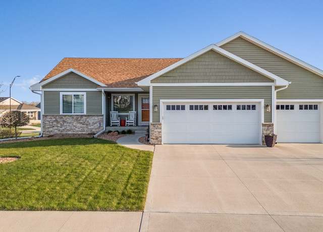 Property at 416 Meadow Rd, Adel, IA 50003, 3 beds, 3 baths