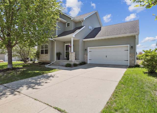Property at 120 SE Booth Ave, Waukee, IA 50263, 4 beds, 3.5 baths