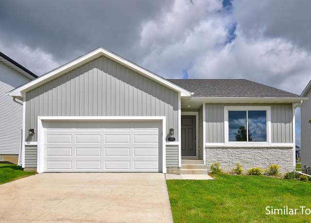 Property at 2904 Sayre Dr, Norwalk, IA 50211, 4 beds, 3 baths
