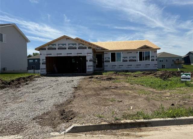 Property at 25088 Bluebird Cir, Adel, IA 50003, 3 beds, 2 baths