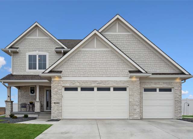 Property at 6121 NE Sherman Dr, Ankeny, IA 50021, 5 beds, 3.5 baths