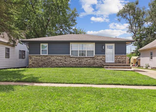 Property at 3025 Dean Ave, Des Moines, IA 50317, 3 beds, 1 bath