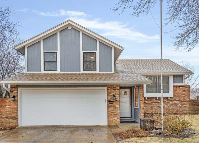 Property at 4516 78th St, Urbandale, IA 50322, 3 beds, 2 baths