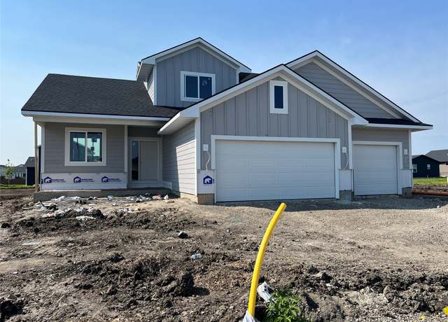 Property at 2711 NW 27th Ct, Ankeny, IA 50023, 4 beds, 2.5 baths