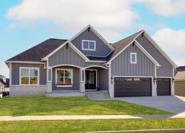 Property at 3991 NW 177th Ct, Clive, IA 50325, 4 beds, 3 baths