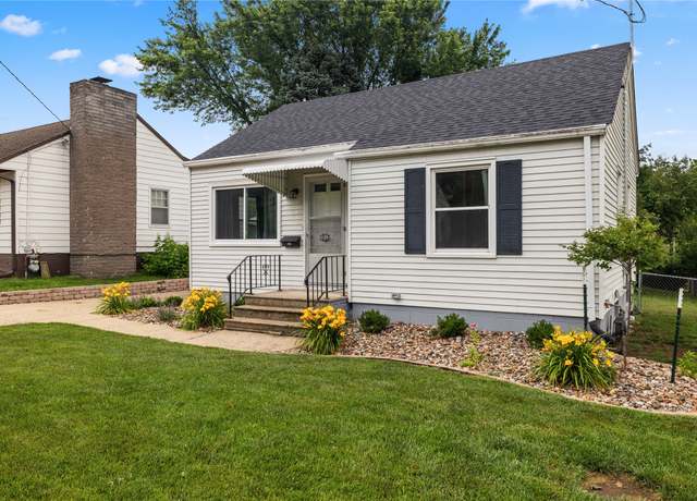 Property at 3105 Kinsey Ave, Des Moines, IA 50317, 2 beds, 1 bath