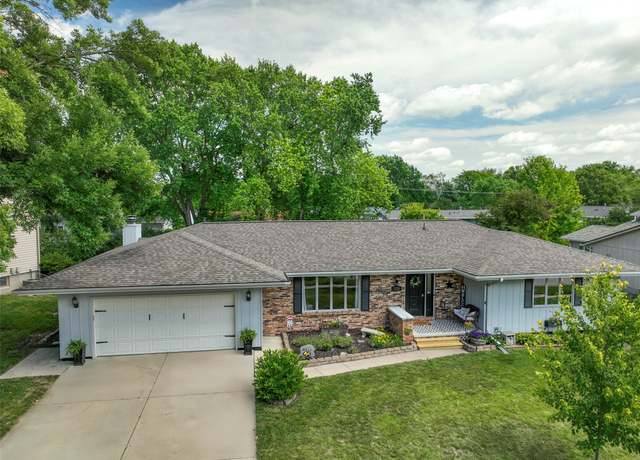 Property at 3324 Buchanan Ct, Ames, IA 50010, 4 beds, 3 baths