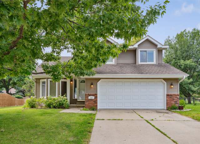 Property at 725 SE Peterson Dr, Ankeny, IA 50021, 3 beds, 2.5 baths