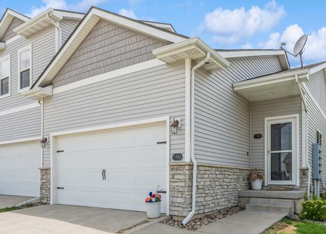 Property at 1183 SE Williams Ct, Waukee, IA 50263, 3 beds, 3 baths