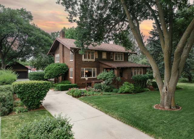 Property at 1215 Main St, Pella, IA 50219, 4 beds, 4 baths