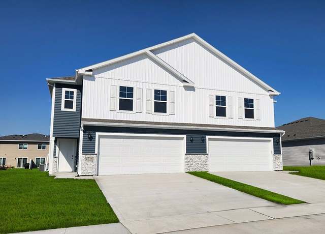 Property at 4301 NE 13th St, Ankeny, IA 50021, 3 beds, 2.5 baths