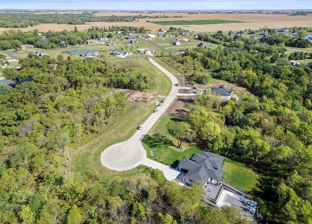 Property at 24 N Star Ln, Dallas Center, IA 50063