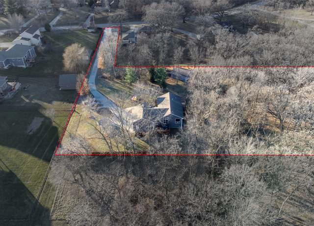 Property at 7069 NW 6th Dr, Ankeny, IA 50023, 3 beds, 2.5 baths