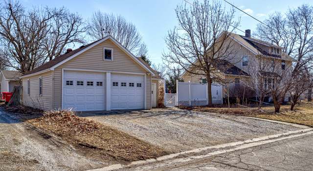 Photo of 107 3rd Ave, Slater, IA 50244