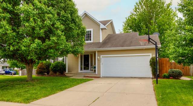 Photo of 800 SE Parker Dr, Waukee, IA 50263