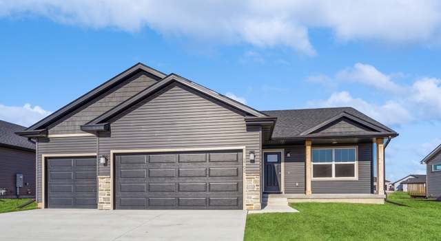 Photo of 2702 NW Reinhart Dr, Ankeny, IA 50023
