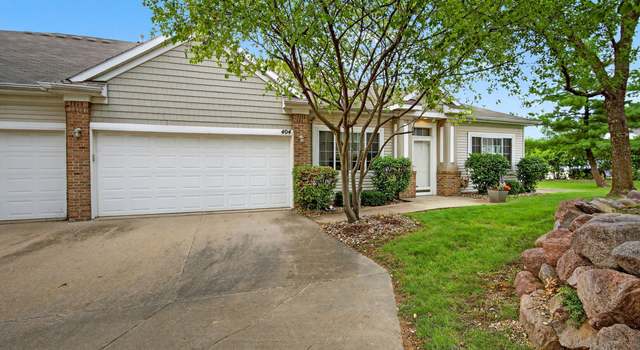 Photo of 1725 S 50th St #404, West Des Moines, IA 50265
