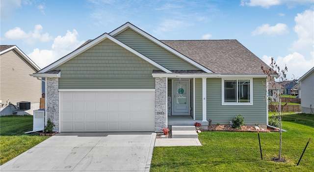 Photo of 2415 Sunview Dr, Granger, IA 50109